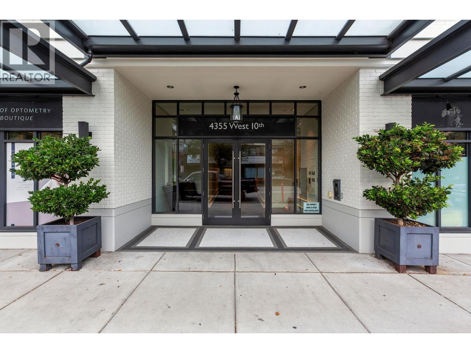 306 4355 W 10TH AVENUE, Vancouver, British Columbia