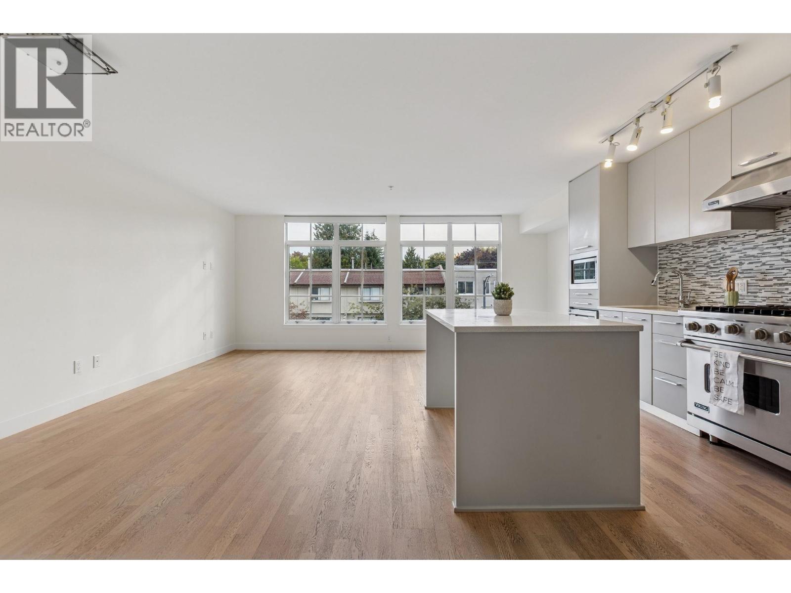 306 4355 W 10th Avenue, Vancouver, British Columbia  V6R 2H6 - Photo 6 - R3057838