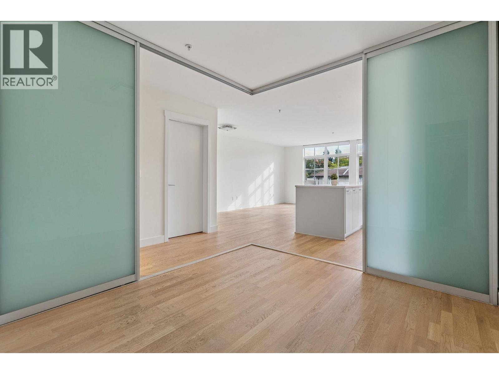 306 4355 W 10th Avenue, Vancouver, British Columbia  V6R 2H6 - Photo 8 - R3057838