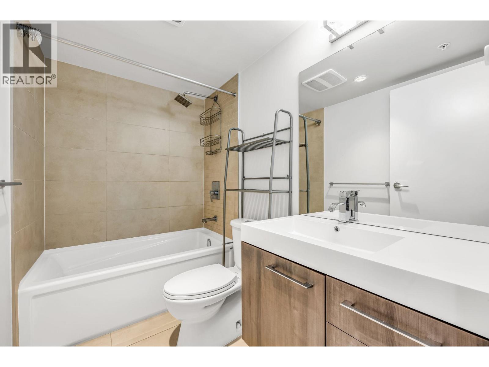 1105 668 Columbia Street, New Westminster, British Columbia  V3M 1A9 - Photo 9 - R3057841