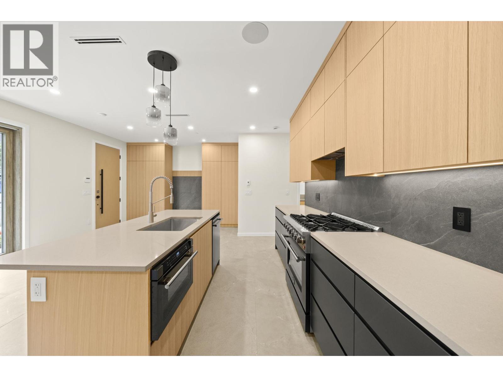 1 2091 E 20th Avenue, Vancouver, British Columbia  V5N 2L1 - Photo 4 - R3057854