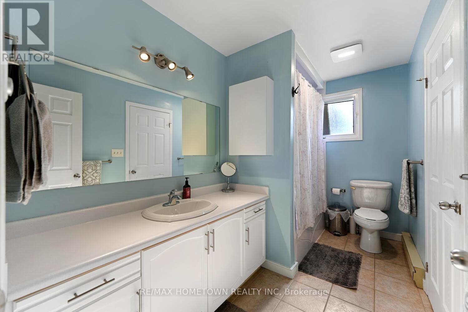 1311 Vista Drive, Brockville, Ontario  K6V 6G2 - Photo 16 - X12460488