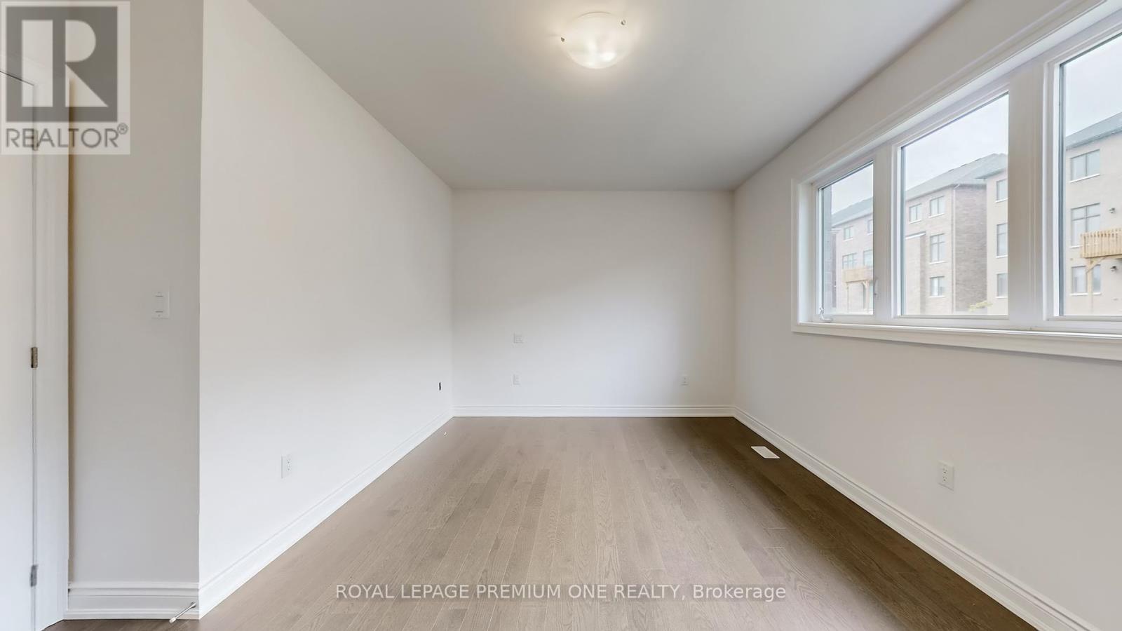 32 James Walker Avenue, Caledon, Ontario  L7C 0H1 - Photo 28 - W12452781