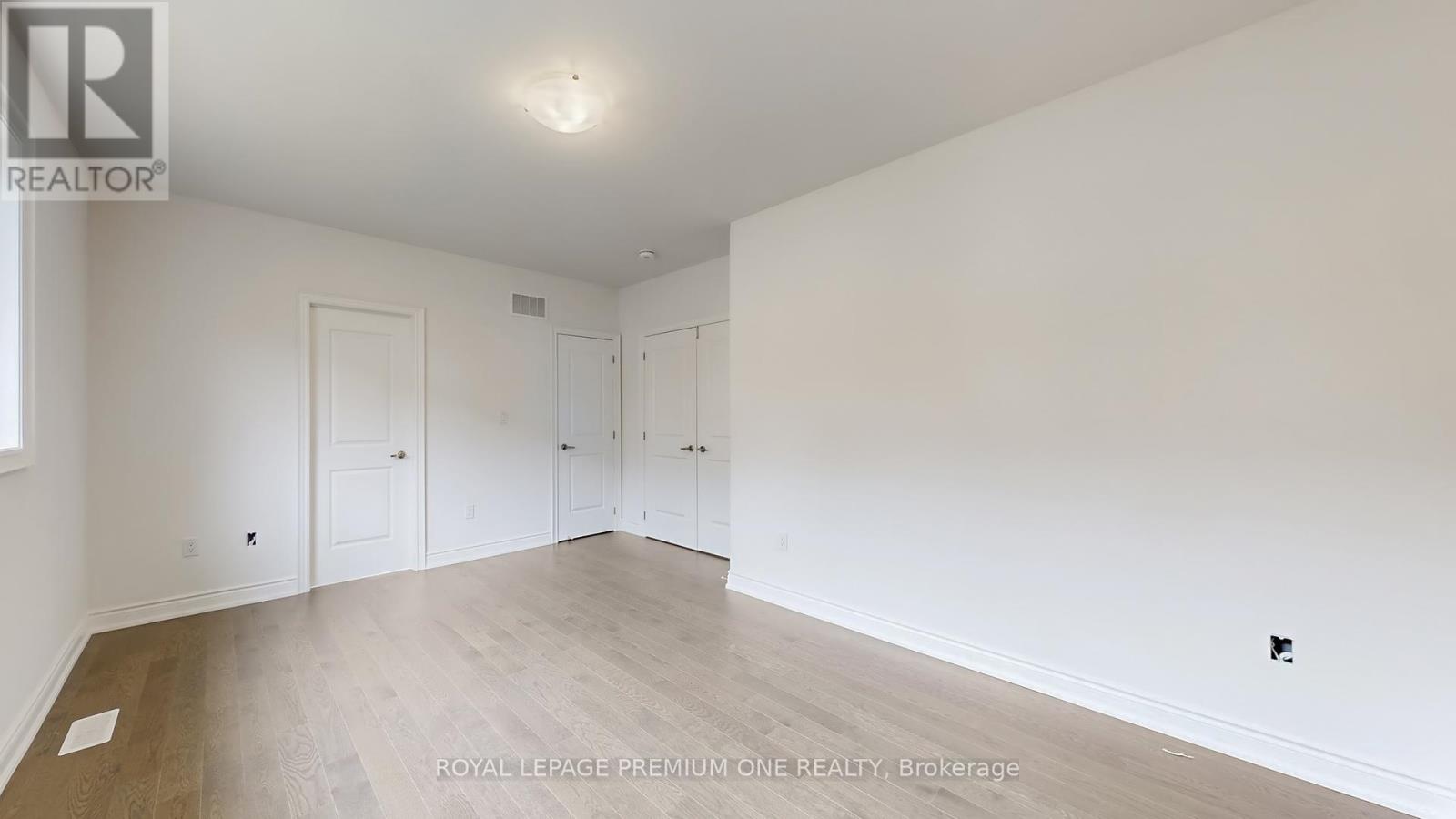 32 James Walker Avenue, Caledon, Ontario  L7C 0H1 - Photo 30 - W12452781