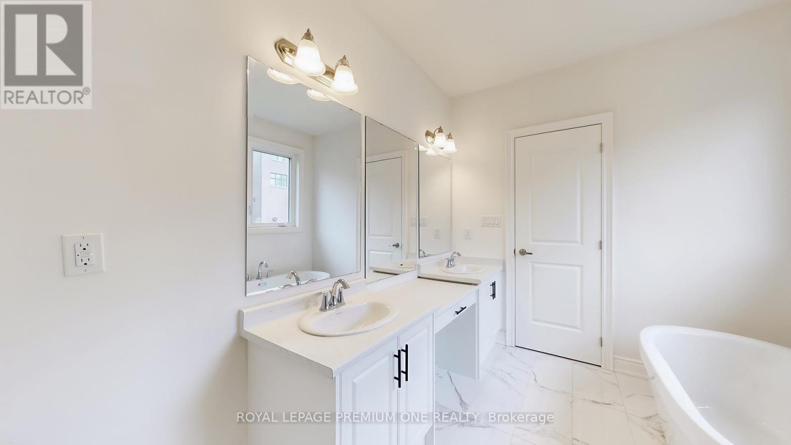 32 James Walker Avenue, Caledon, Ontario  L7C 0H1 - Photo 32 - W12452781