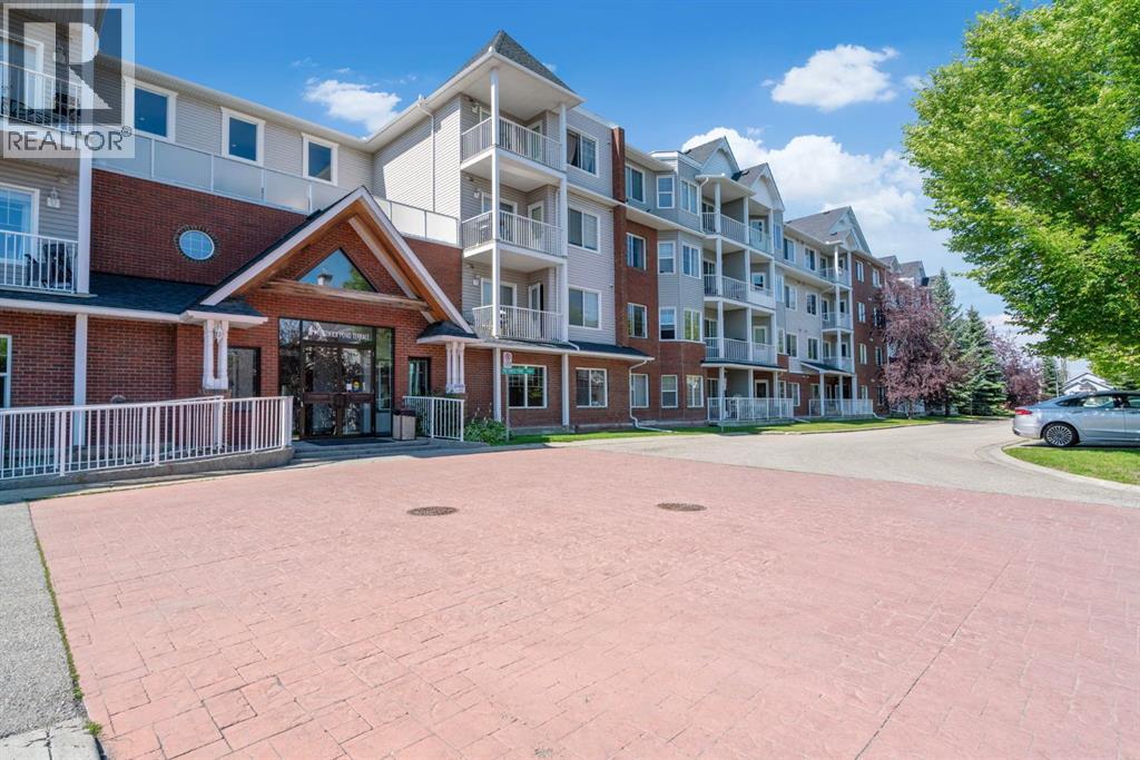 419, 8 Prestwick Pond Terrace Se, Calgary, Alberta  T2Z 4P3 - Photo 3 - A2233147