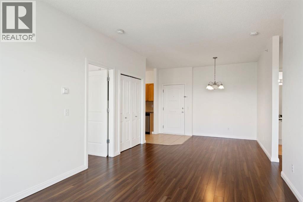 419, 8 Prestwick Pond Terrace Se, Calgary, Alberta  T2Z 4P3 - Photo 5 - A2233147