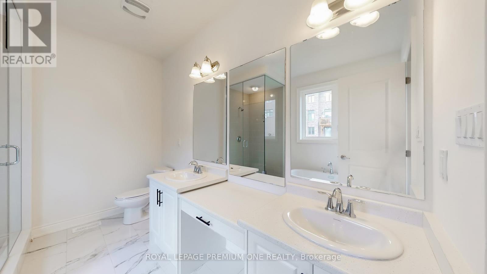 32 James Walker Avenue, Caledon, Ontario  L7C 0H1 - Photo 31 - W12452781