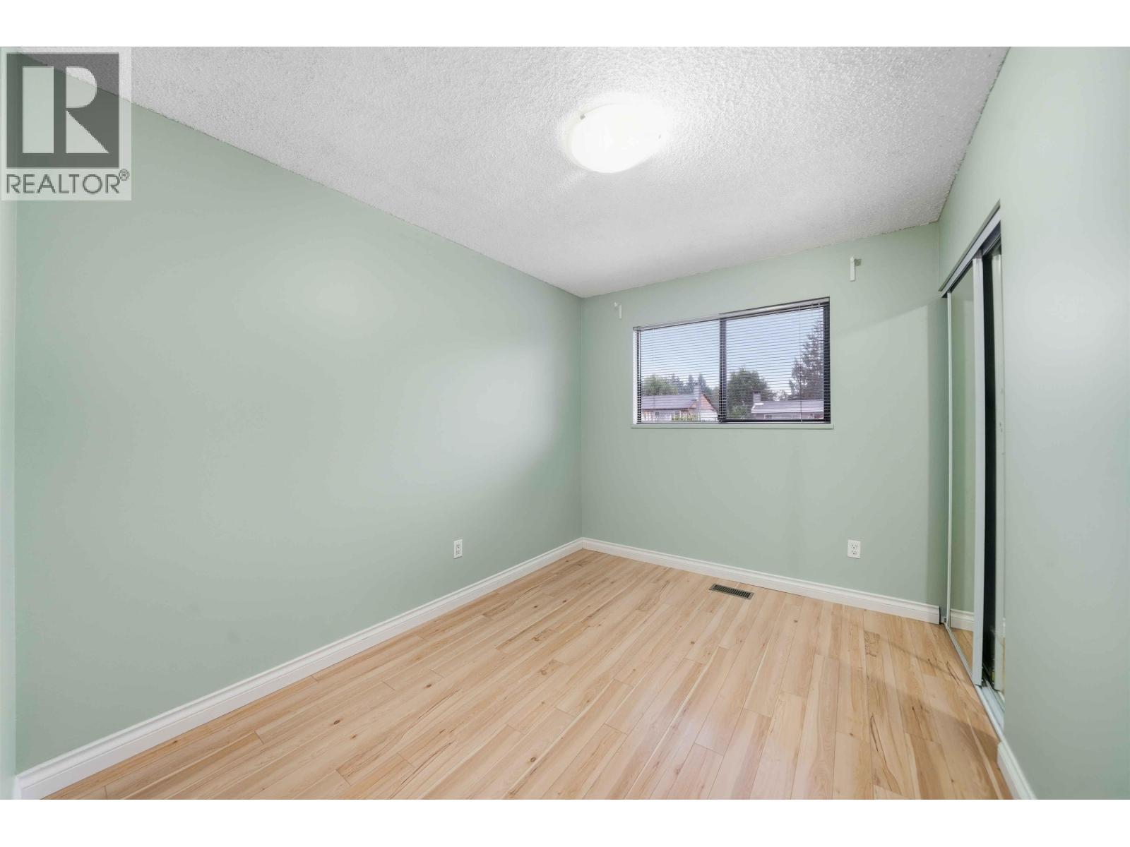 22970 Storey Avenue, Maple Ridge, British Columbia  V2X 3W1 - Photo 14 - R3057858