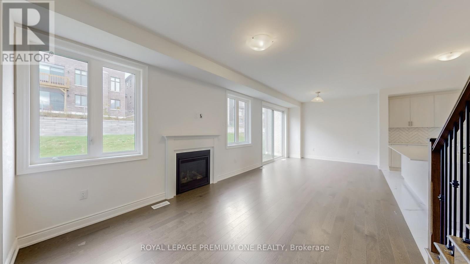 32 James Walker Avenue, Caledon, Ontario  L7C 0H1 - Photo 9 - W12452781