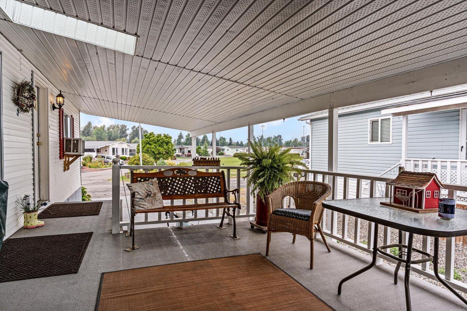 98 9055 Ashwell Road, Chilliwack Proper West, Chilliwack, British Columbia  V2P 7S6 - Photo 2 - R3056503