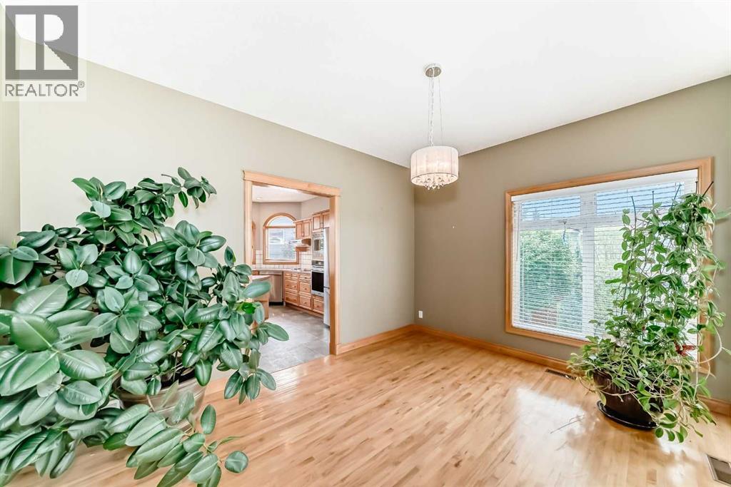 188 Sunterra Heights, Cochrane, Alberta  T4C 1W7 - Photo 8 - A2239068