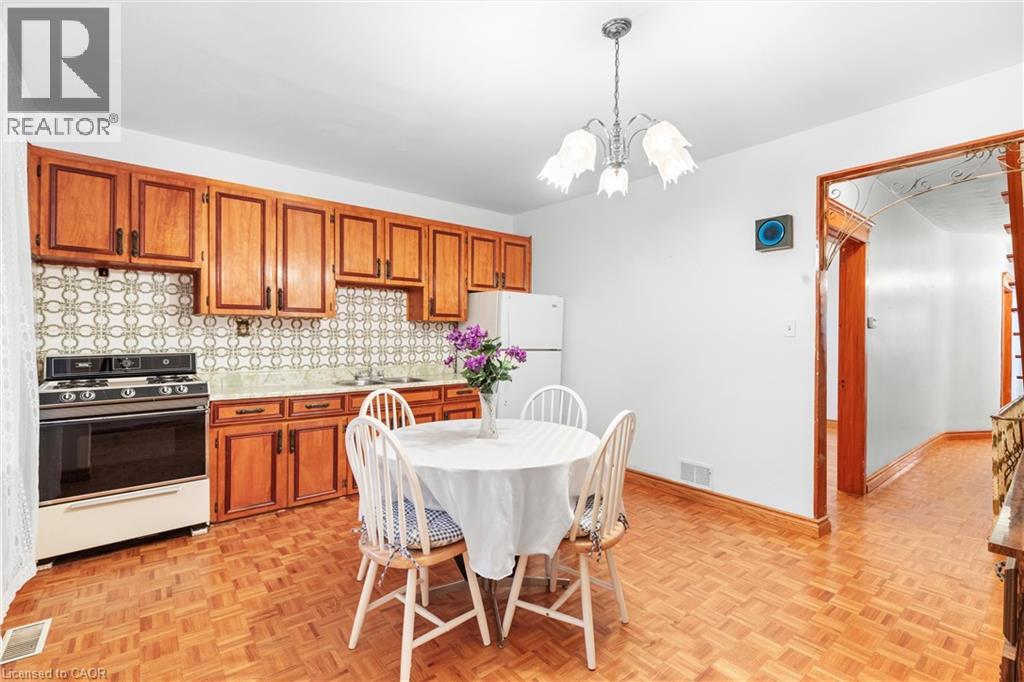 244 Grace Street, Toronto, Ontario  M6G 3A6 - Photo 10 - 40778755