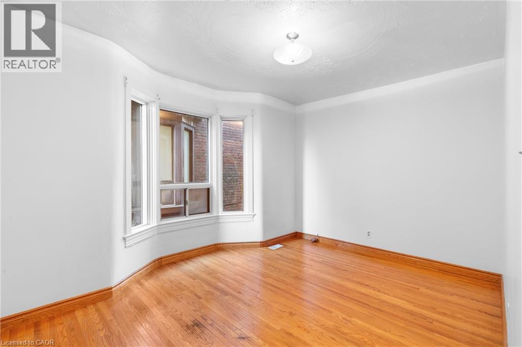 244 Grace Street, Toronto, Ontario  M6G 3A6 - Photo 7 - 40778755