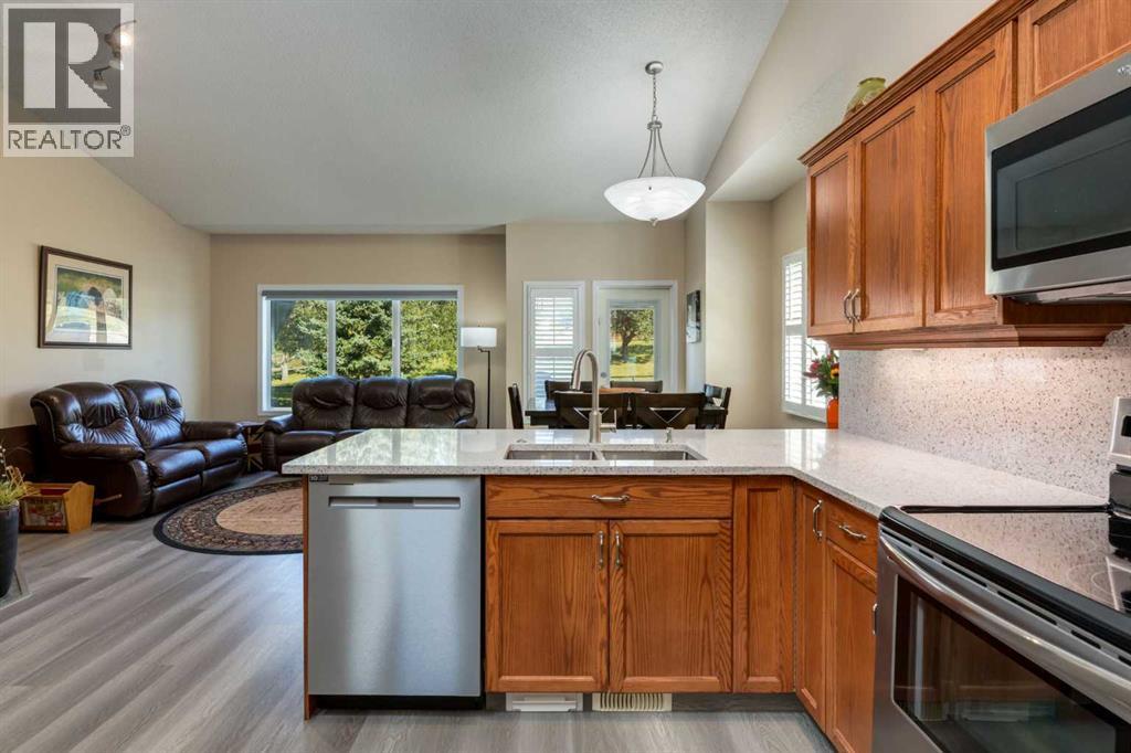 258 Millview Gardens Sw, Calgary, Alberta  T2Y 4A7 - Photo 12 - A2262696