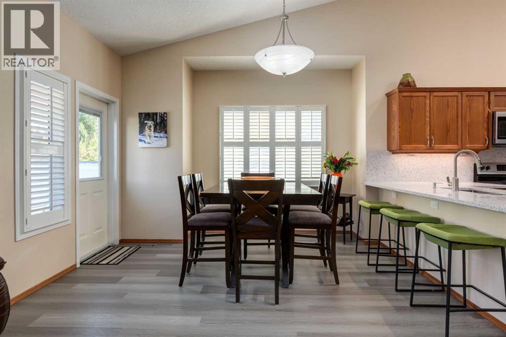258 Millview Gardens Sw, Calgary, Alberta  T2Y 4A7 - Photo 9 - A2262696