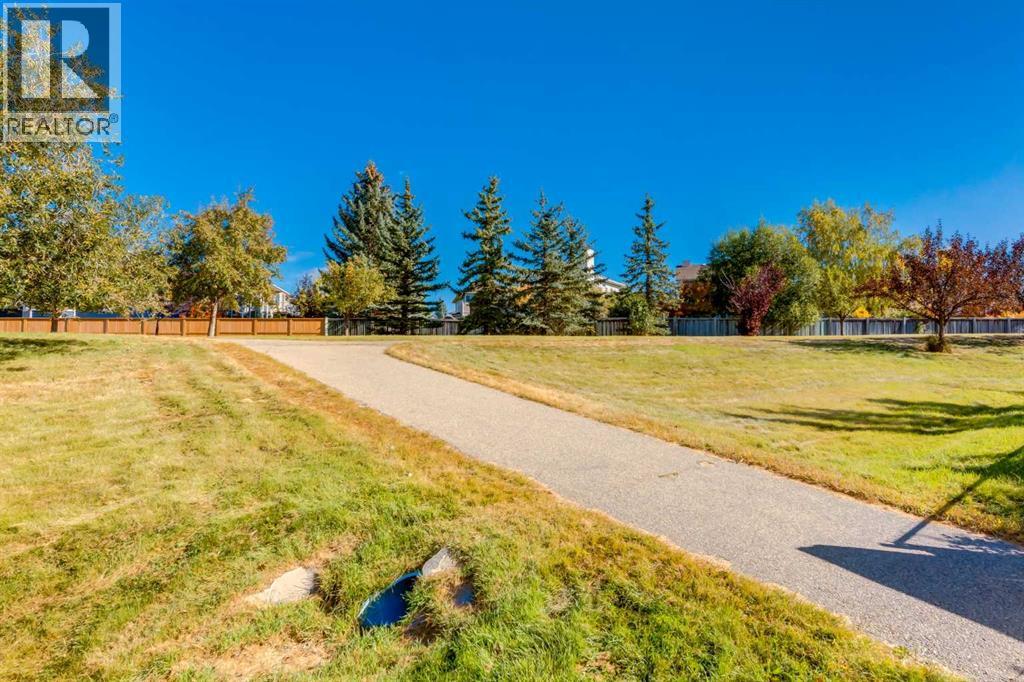 258 Millview Gardens Sw, Calgary, Alberta  T2Y 4A7 - Photo 32 - A2262696