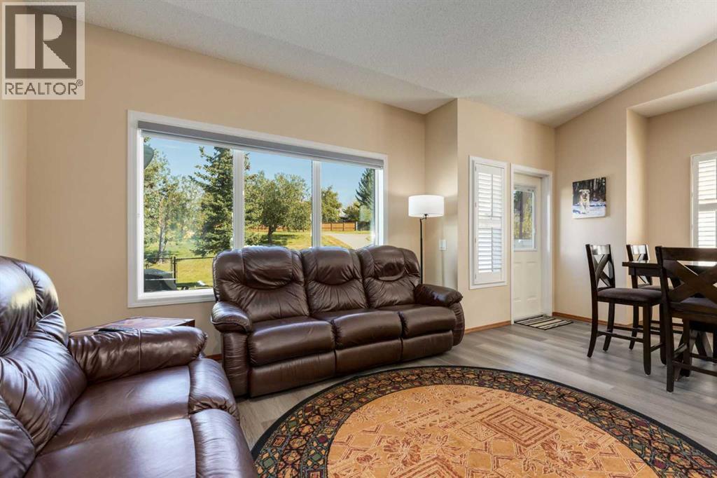 258 Millview Gardens Sw, Calgary, Alberta  T2Y 4A7 - Photo 8 - A2262696