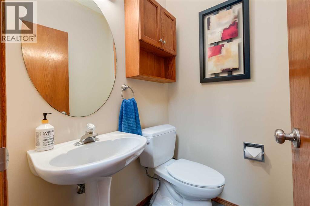 258 Millview Gardens Sw, Calgary, Alberta  T2Y 4A7 - Photo 18 - A2262696