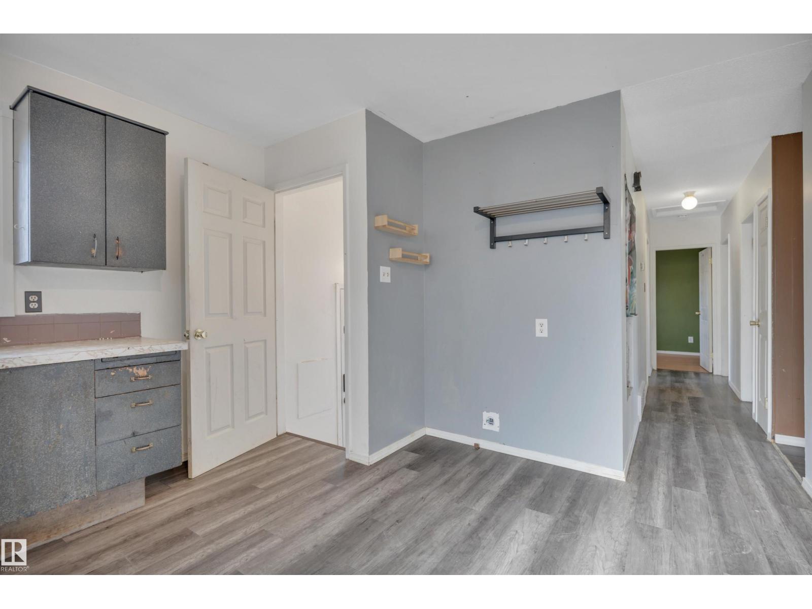 8328 165 St Nw, Edmonton, Alberta  T5R 2R4 - Photo 14 - E4461980