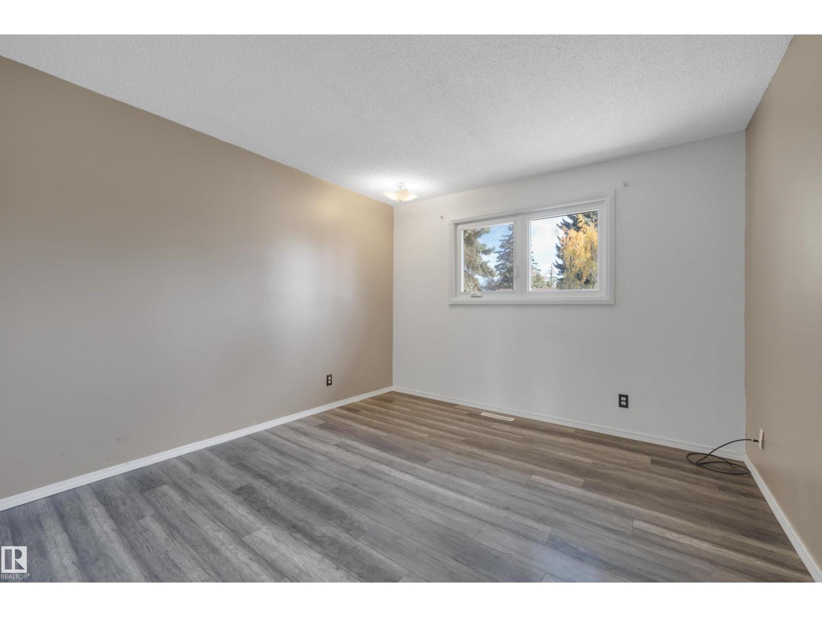8328 165 St Nw, Edmonton, Alberta  T5R 2R4 - Photo 15 - E4461980