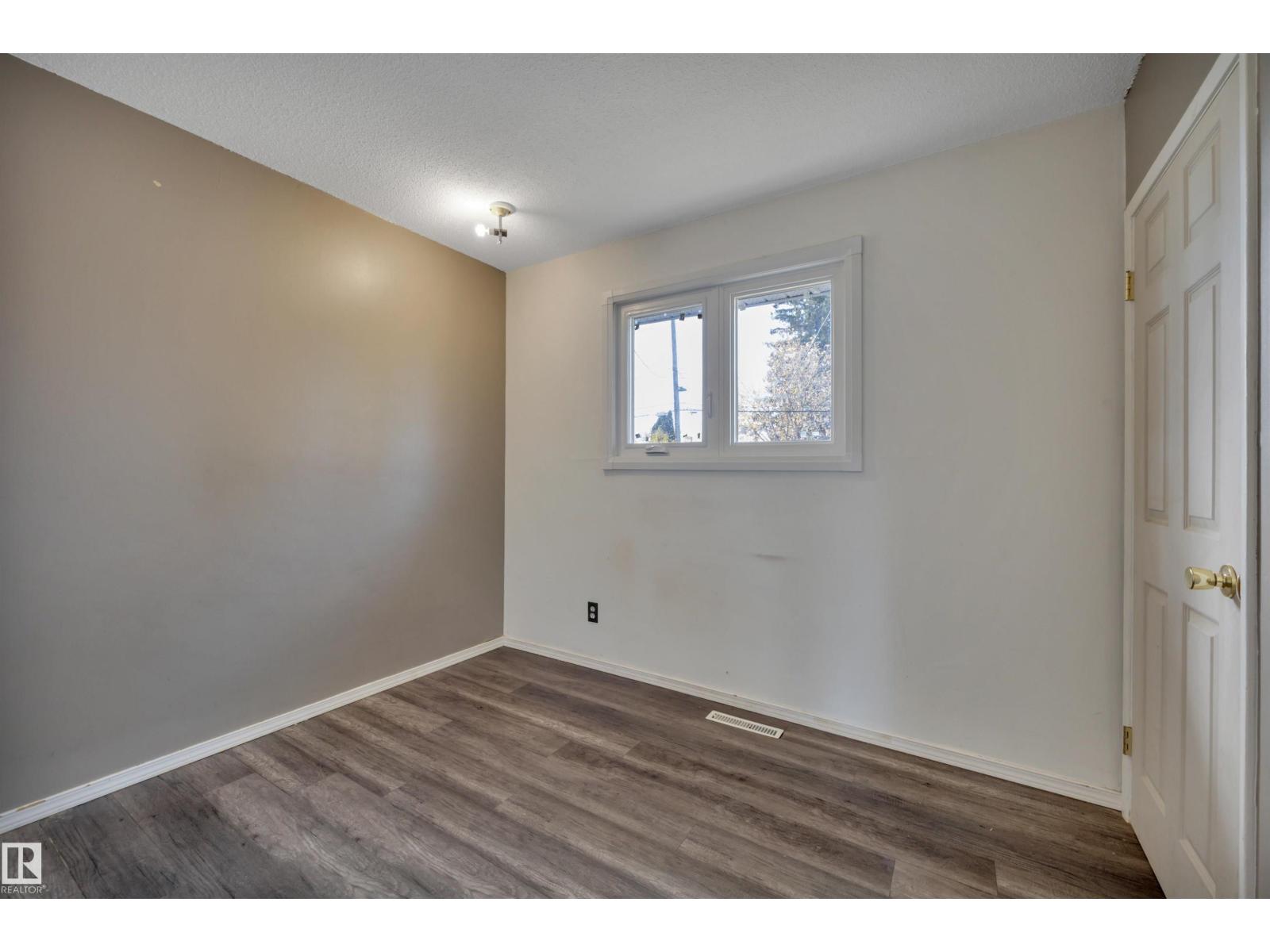 8328 165 St Nw, Edmonton, Alberta  T5R 2R4 - Photo 20 - E4461980