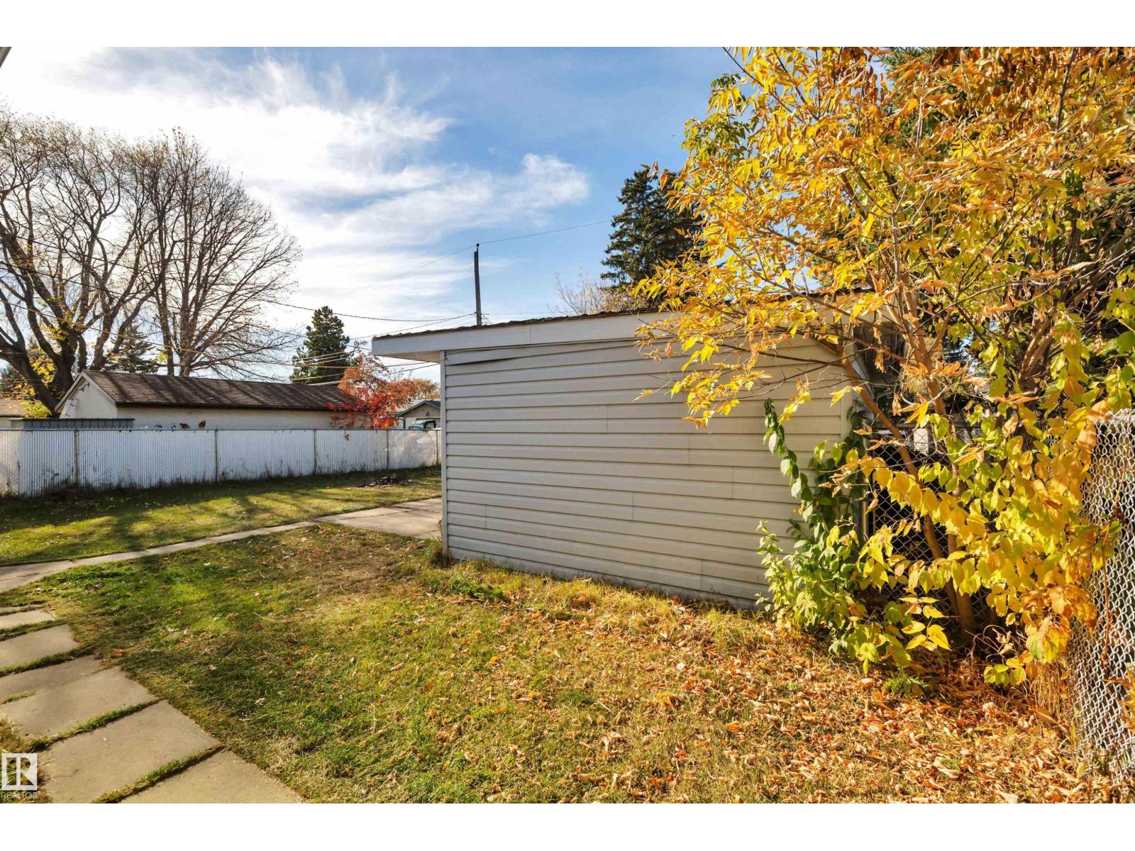 8328 165 St Nw, Edmonton, Alberta  T5R 2R4 - Photo 38 - E4461980
