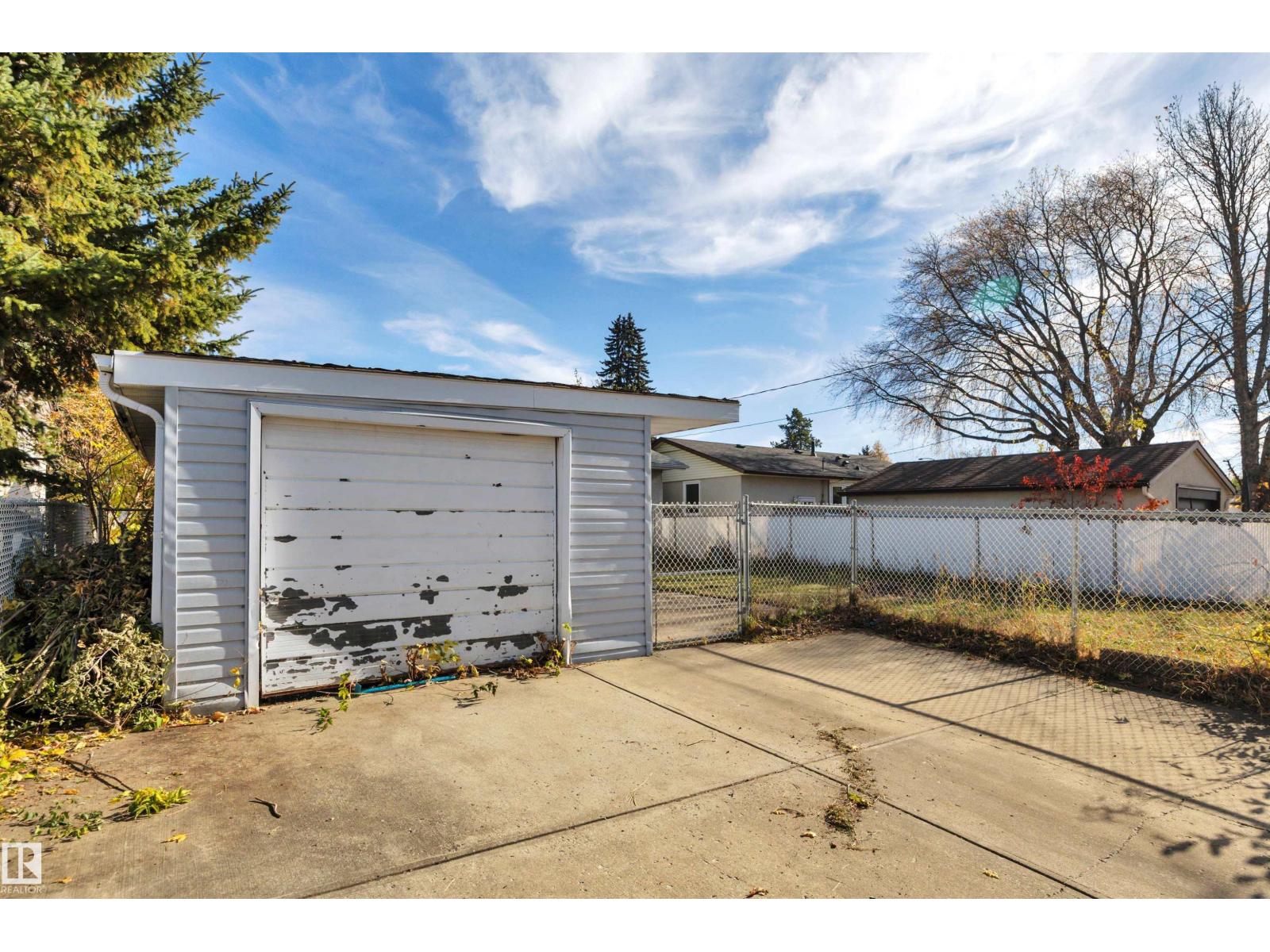 8328 165 St Nw, Edmonton, Alberta  T5R 2R4 - Photo 43 - E4461980