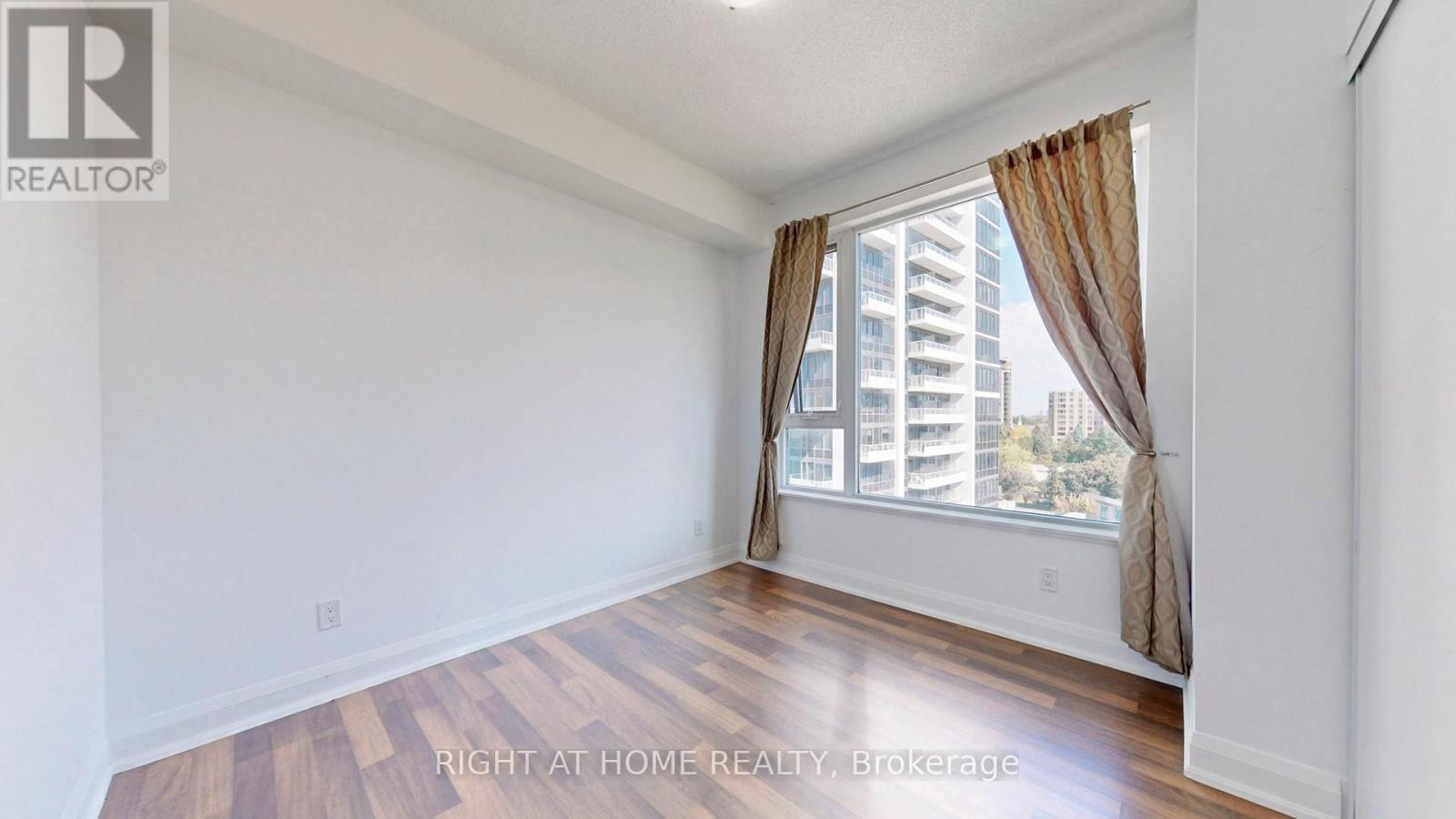 902 - 68 Canterbury Place, Toronto, Ontario  M2N 0H8 - Photo 19 - C12460335