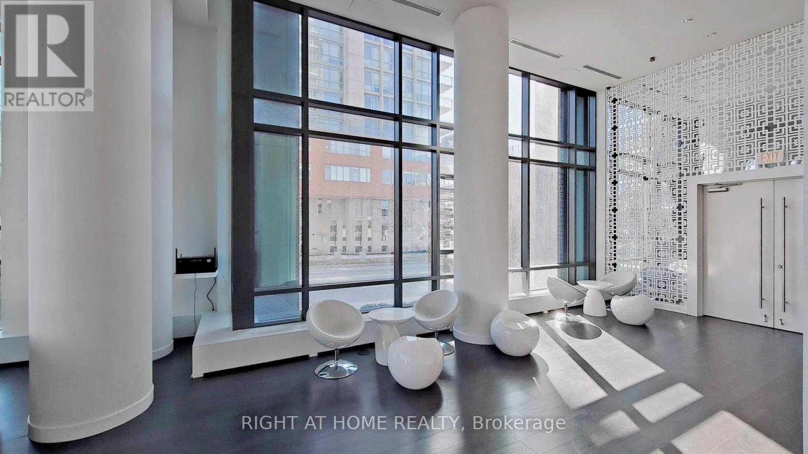 902 - 68 Canterbury Place, Toronto, Ontario  M2N 0H8 - Photo 41 - C12460335