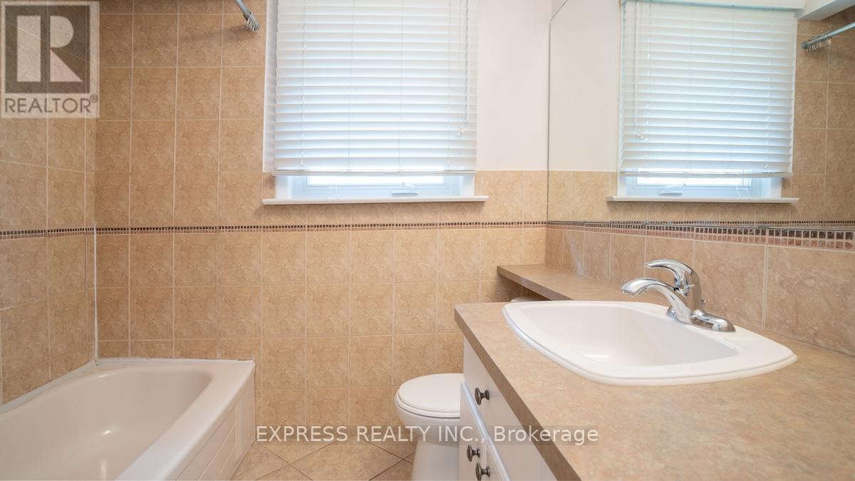 16 Donewen Court, Toronto, Ontario  M4A 1P8 - Photo 18 - C12460368