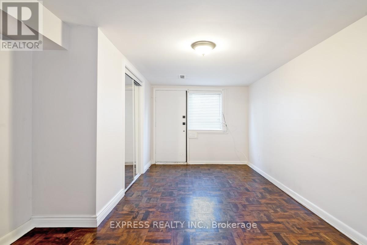 16 Donewen Court, Toronto, Ontario  M4A 1P8 - Photo 25 - C12460368