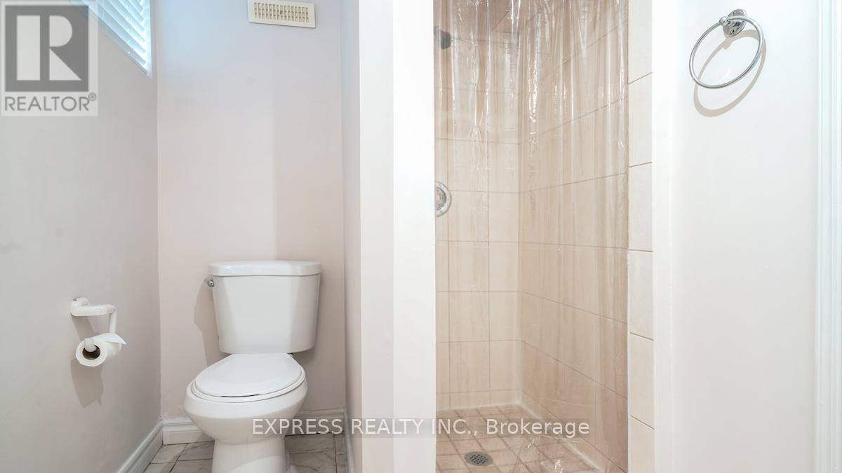 16 Donewen Court, Toronto, Ontario  M4A 1P8 - Photo 27 - C12460368