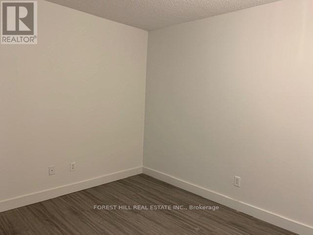 601 - 50 Portland Street, Toronto, Ontario  M5V 2M7 - Photo 8 - C12460412