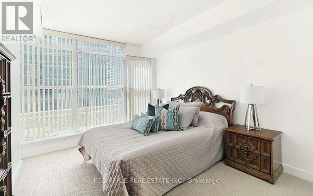 216 - 15 Singer Court, Toronto, Ontario  M2K 0B1 - Photo 10 - C12460415