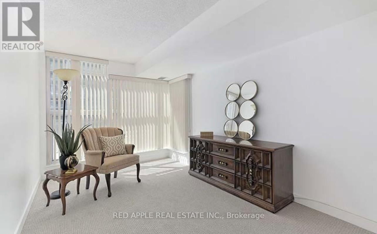 216 - 15 Singer Court, Toronto, Ontario  M2K 0B1 - Photo 13 - C12460415