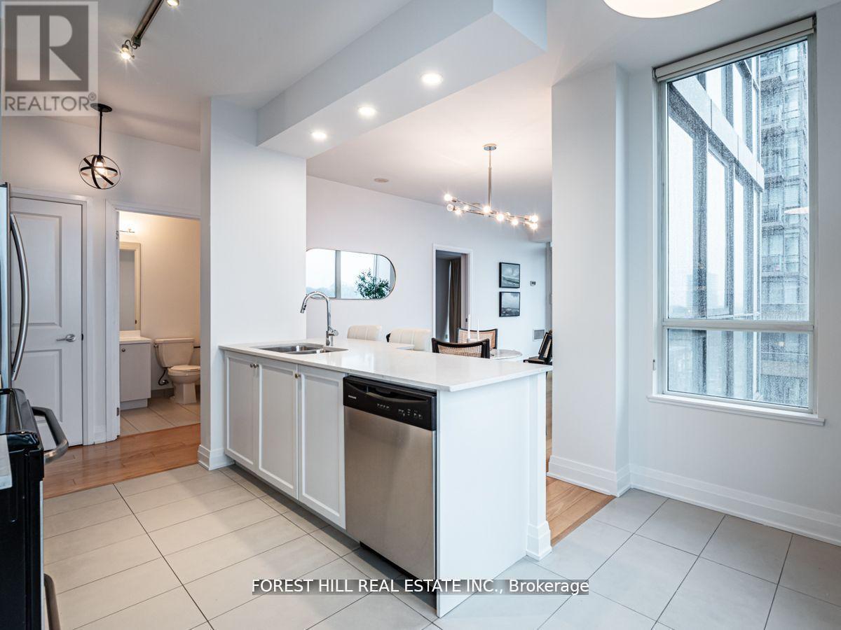 707 - 530 St Clair Avenue W, Toronto, Ontario  M6C 0A2 - Photo 12 - C12460431