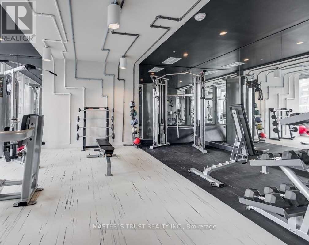 1605 - 68 Shuter Street, Toronto, Ontario  M5B 1B4 - Photo 11 - C12460450