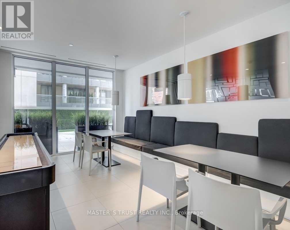 1605 - 68 Shuter Street, Toronto, Ontario  M5B 1B4 - Photo 13 - C12460450