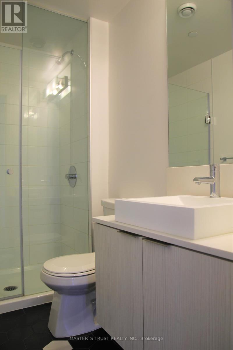 1605 - 68 Shuter Street, Toronto, Ontario  M5B 1B4 - Photo 9 - C12460450