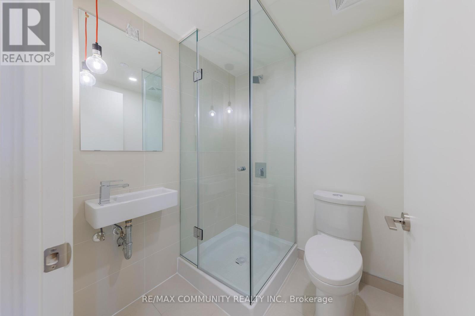 1105 - 10 Deerlick Court, Toronto, Ontario  M3A 0S7 - Photo 6 - C12460451
