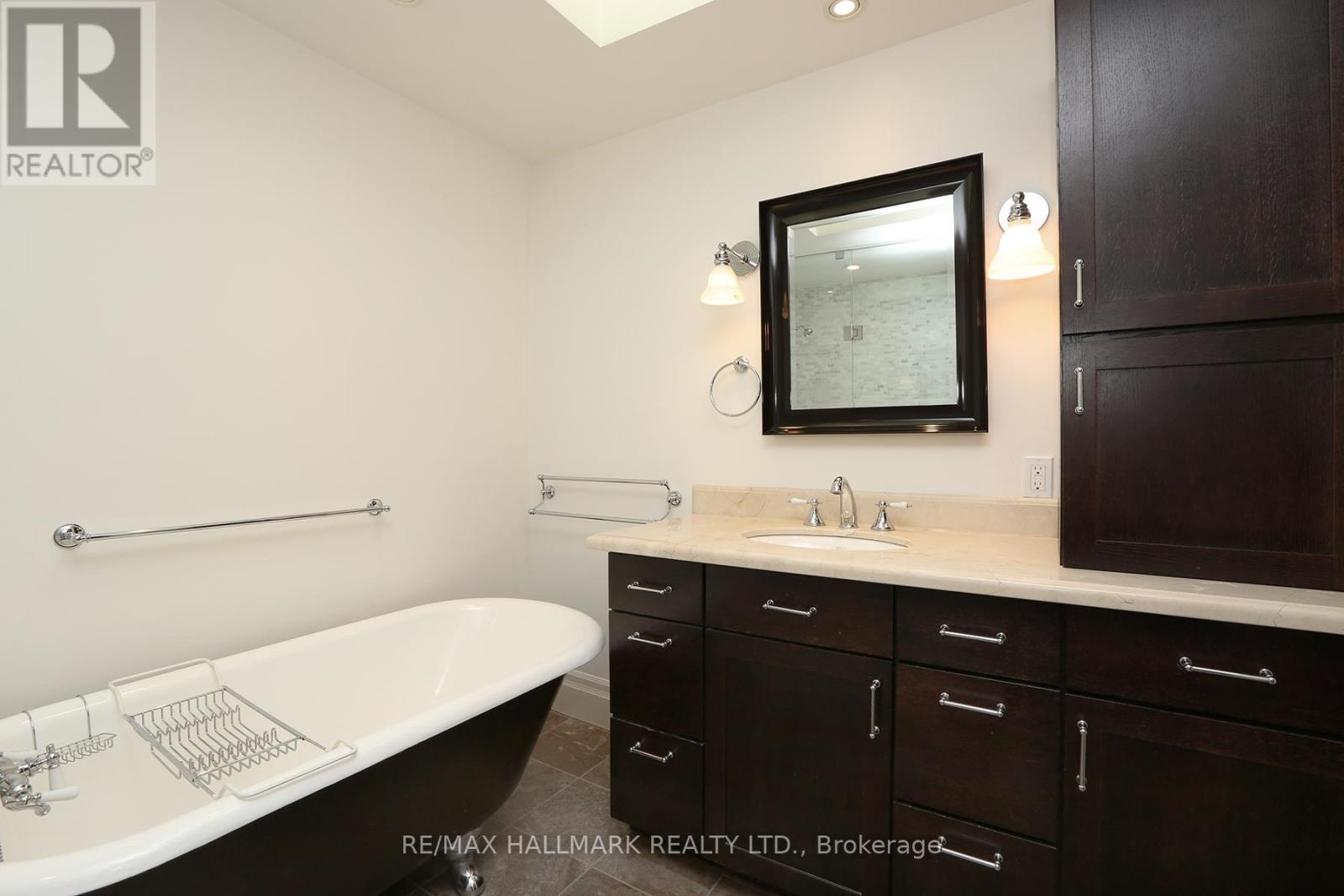 416 Keewatin Avenue, Toronto, Ontario  M4P 2A5 - Photo 11 - C12460462
