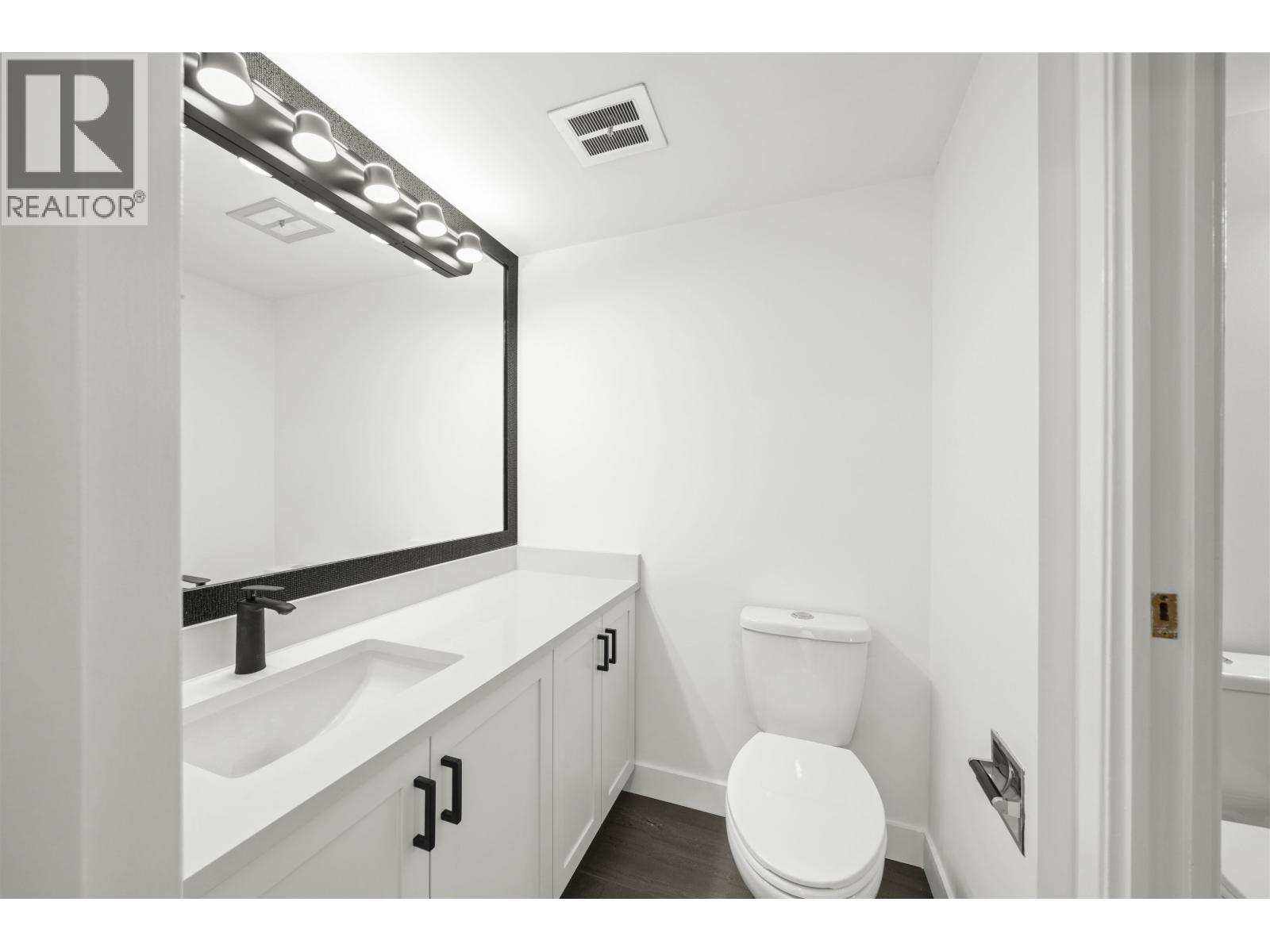 101 8880 No. 1 Road, Richmond, British Columbia  V7C 4C3 - Photo 12 - R2984834
