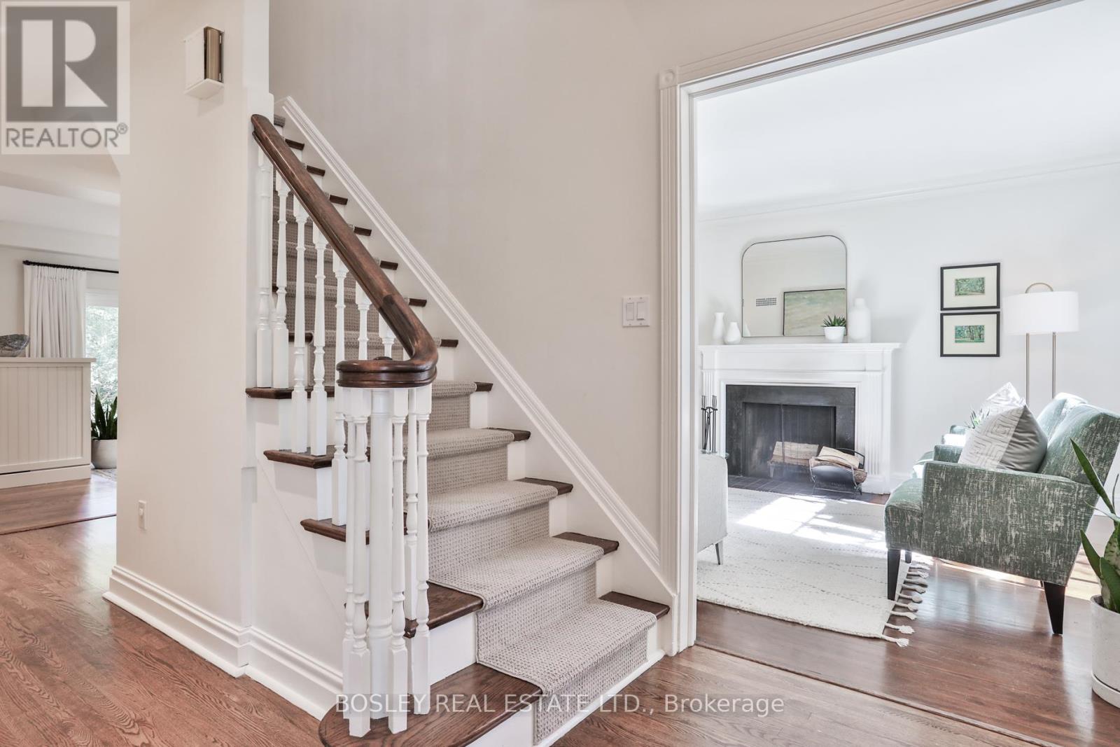 274 Glengrove Avenue W, Toronto, Ontario  M5N 1W2 - Photo 5 - C12460468