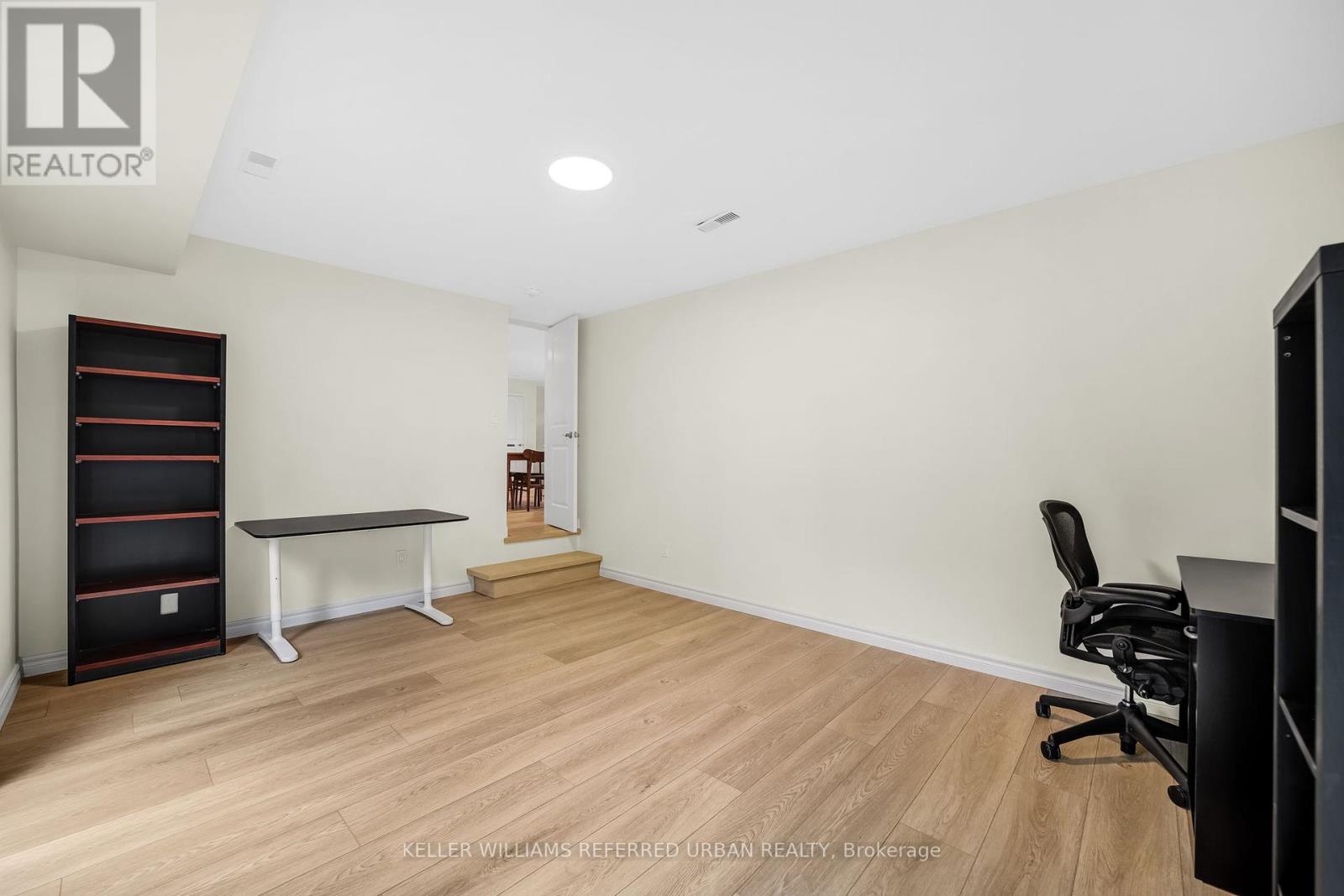 Main - 340 Burnett Avenue, Toronto, Ontario  M2N 1W4 - Photo 12 - C12460470