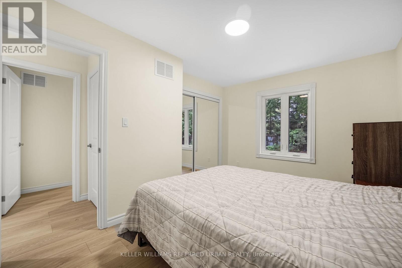 Main - 340 Burnett Avenue, Toronto, Ontario  M2N 1W4 - Photo 14 - C12460470