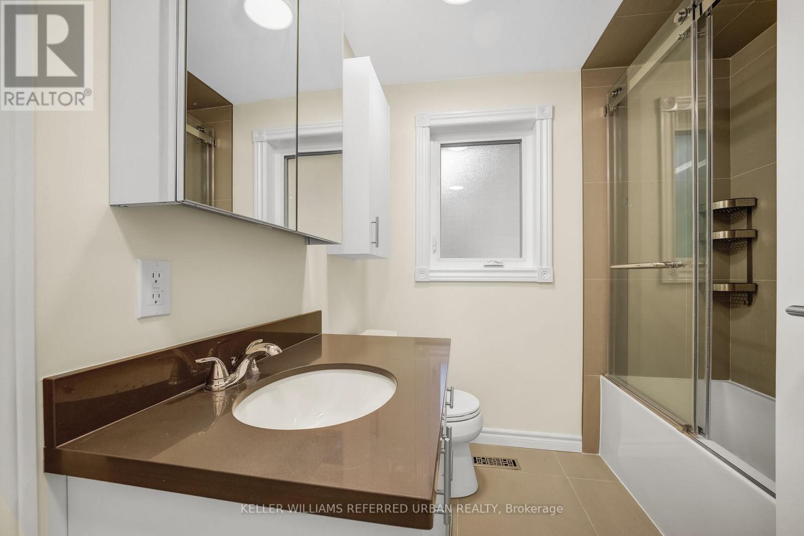 Main - 340 Burnett Avenue, Toronto, Ontario  M2N 1W4 - Photo 16 - C12460470