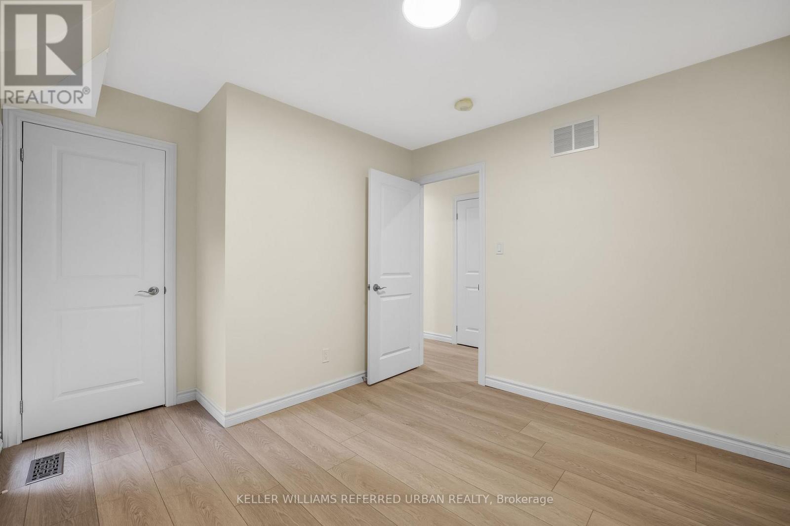 Main - 340 Burnett Avenue, Toronto, Ontario  M2N 1W4 - Photo 19 - C12460470