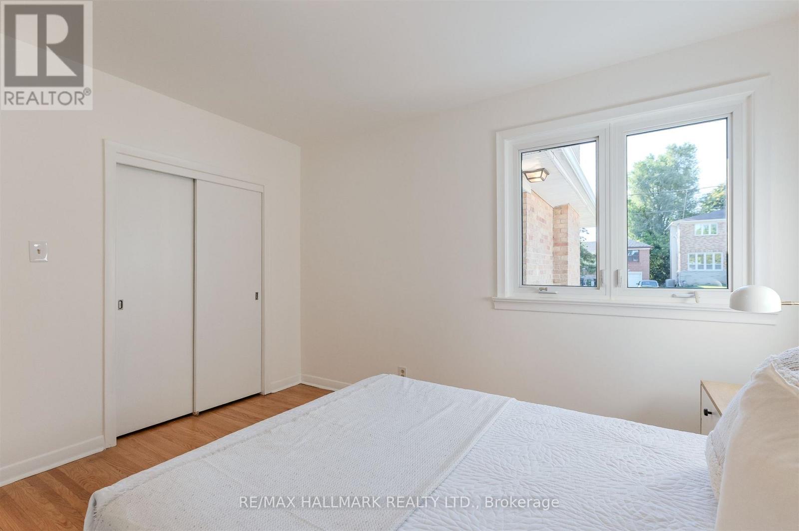 172 Brighton Avenue, Toronto, Ontario  M3H 4E4 - Photo 19 - C12460475