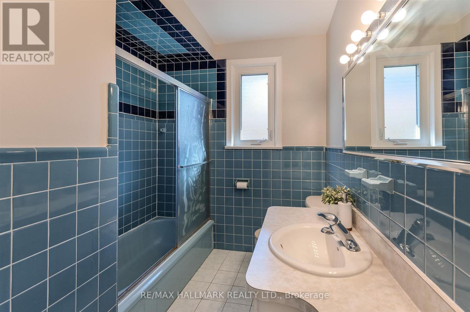 172 Brighton Avenue, Toronto, Ontario  M3H 4E4 - Photo 25 - C12460475